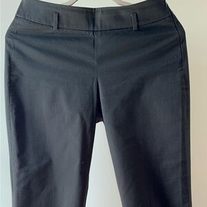 Slim capri black pants